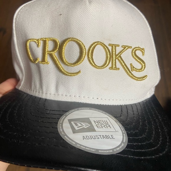 CROOKS HAT - Picture 5 of 8